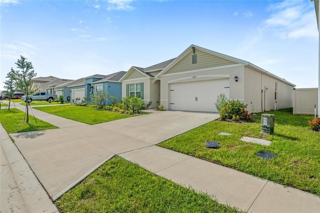 4657 Bernard Boulevard - Photo 1