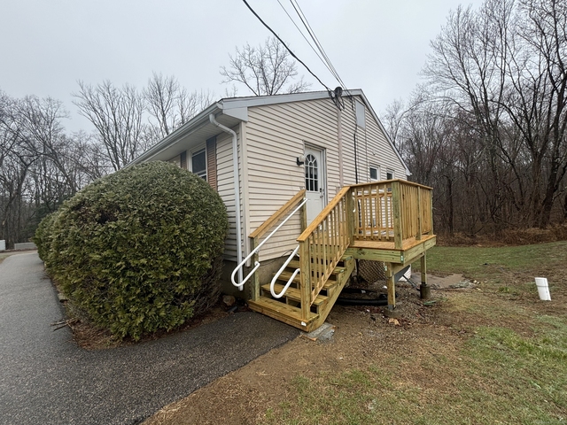 9 White Oak Road - Photo 1