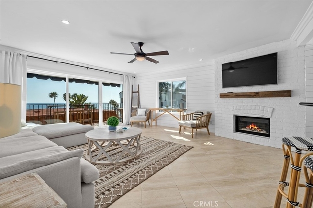 515 Monterey - Photo 1