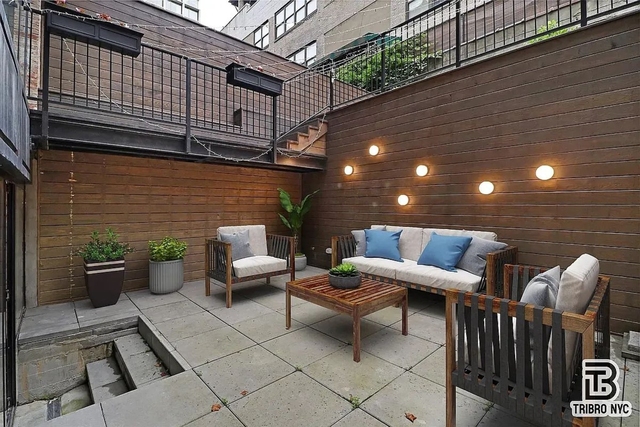197 Monitor Street - Photo 1