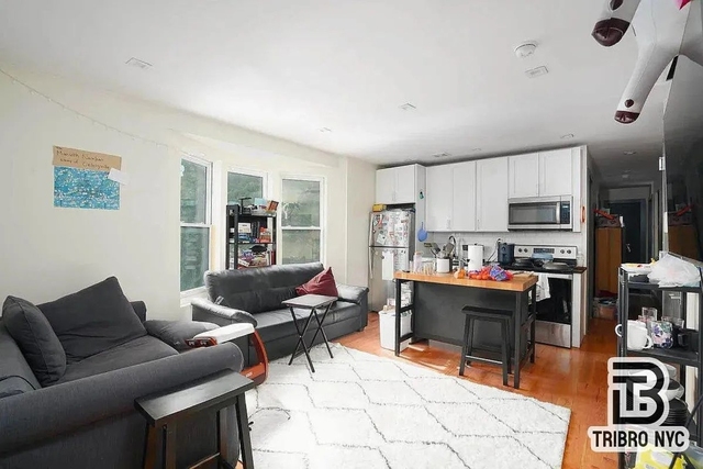 181 Greenpoint Avenue - Photo 1
