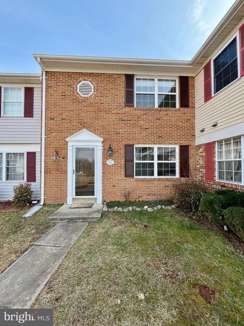 8421 Mckenzie Circle - Photo 1