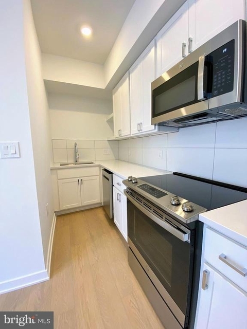 3435 Brown Street Nw - Photo 1
