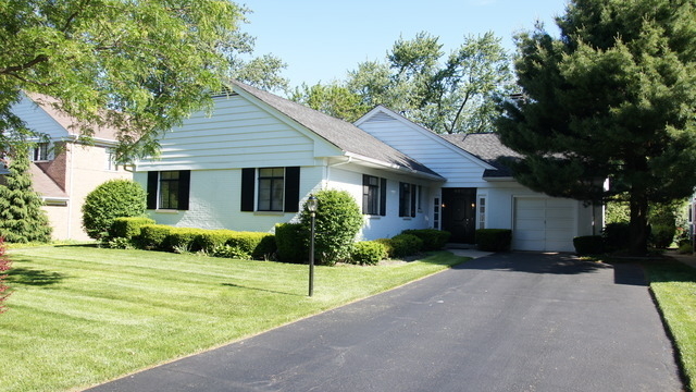 460 Highcrest Drive - Photo 1