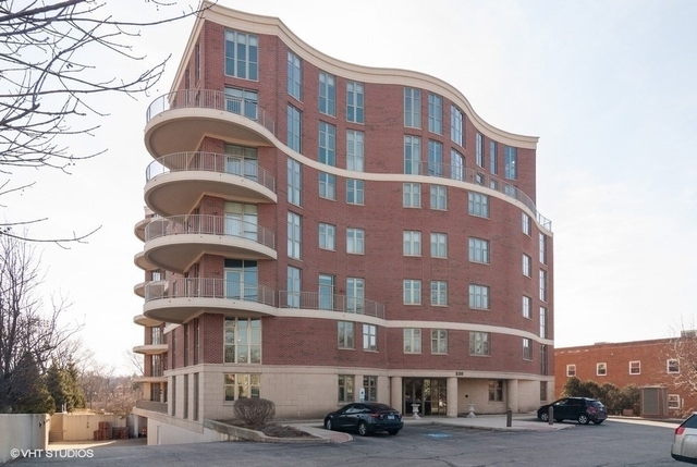 520 S Washington Street - Photo 1