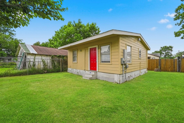 10001 Lucore Street - Photo 1