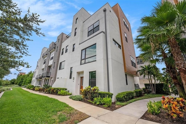 2511 N Grady Avenue - Photo 1