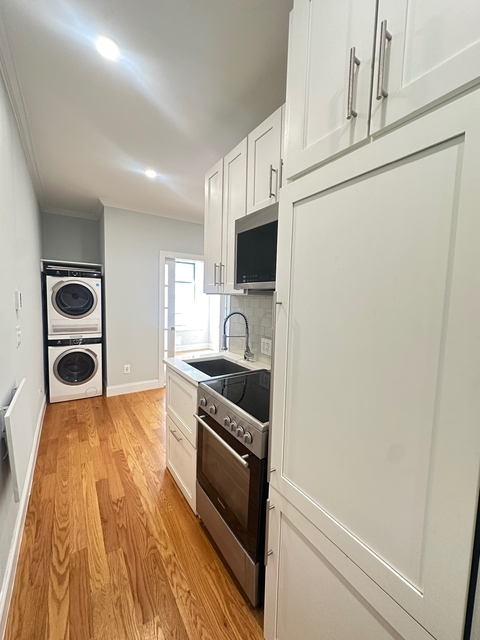 427 East 80th Street - Photo 1