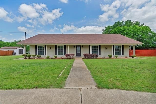 4405 Ray White Road - Photo 1