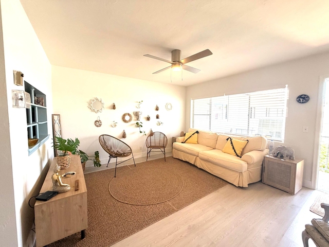 3322 Cynthia Lane - Photo 1