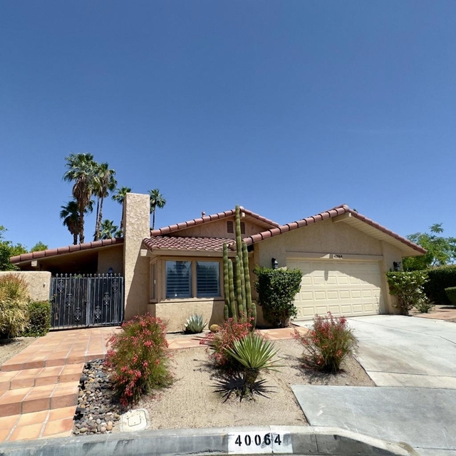 40064 Silktree Court - Photo 1
