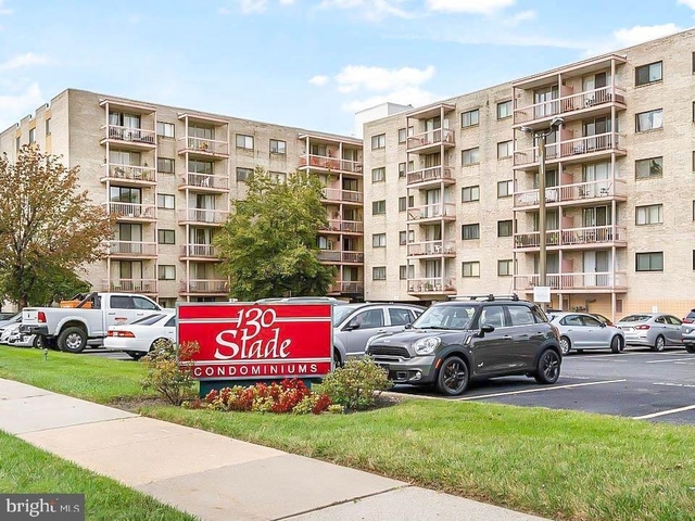 130 Slade Avenue - Photo 1