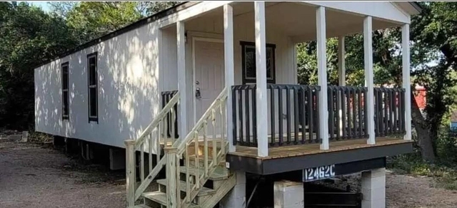 2713 Cory Ln - Photo 1