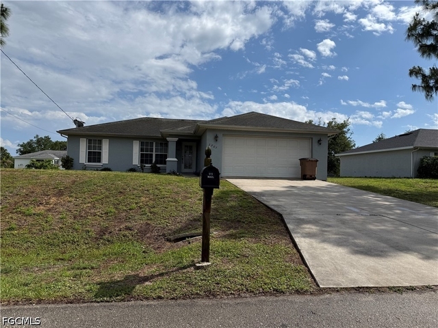 3705 9th Street Sw - Photo 1