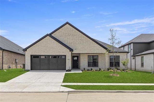 304 Community Drive - Photo 1