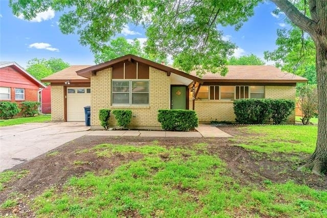 4716 Fawn Drive - Photo 1