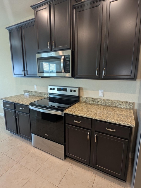 21210 Echo Manor Drive - Photo 1