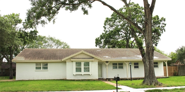 1802 Sleepy Creek Way - Photo 1
