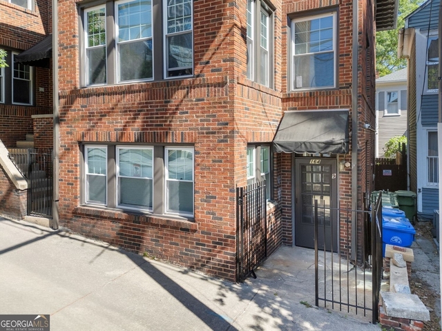 164 4th Street Ne - Photo 1