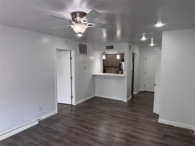 4300 Congress Avenue - Photo 1