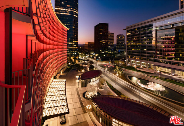 2025 Avenue Of The Stars - Photo 1