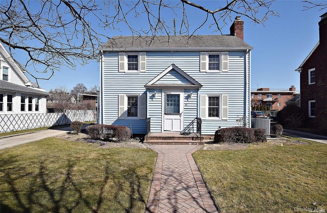 27 N Lewis - Photo 1