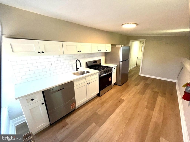 4007 Germantown Pike - Photo 1