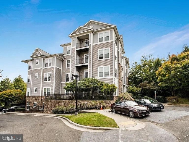 1301 Karen Boulevard - Photo 1