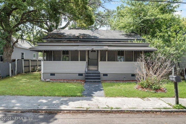 2410 Mcquade Street - Photo 1