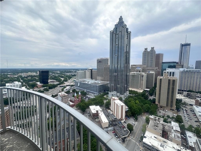 400 W Peachtree Street Nw - Photo 1