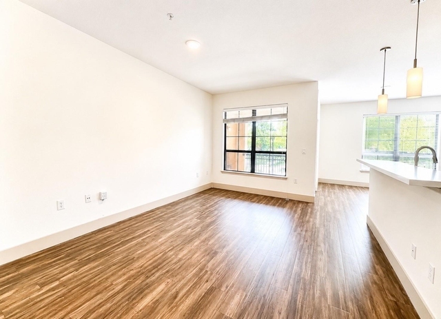 2222 Smith Street - Photo 1