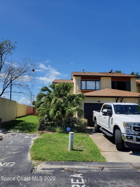 10 Bogart Place - Photo 1