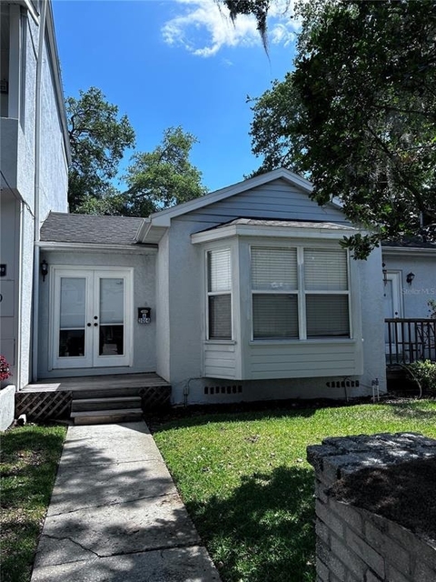 3014 W Mason Street - Photo 1