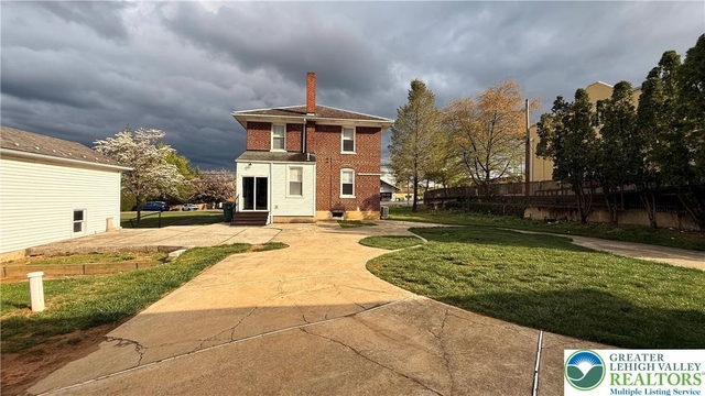 3241 Freemansburg Avenue - Photo 1