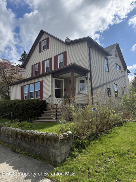 1042 Taylor Avenue - Photo 1