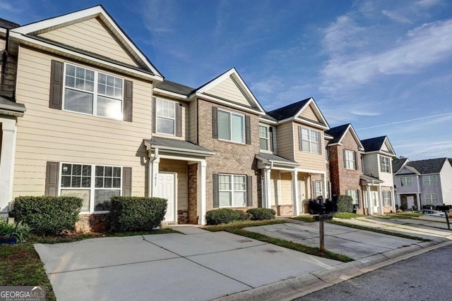 2837 Laurel Ridge Circle - Photo 1