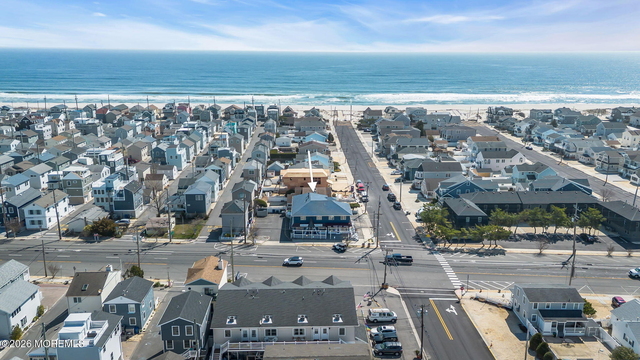 65 Grand Central Avenue - Photo 1
