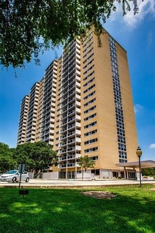 3883 Turtle Creek Boulevard - Photo 1