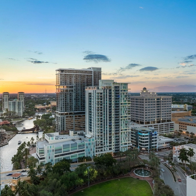 333 Las Olas Way - Photo 1