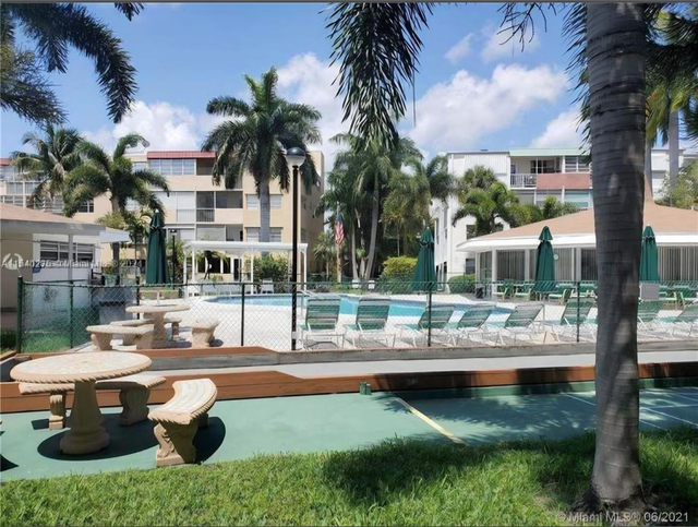 1333 E Hallandale Beach Boulev - Photo 1