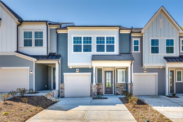 229 Brooks Springs Drive - Photo 1