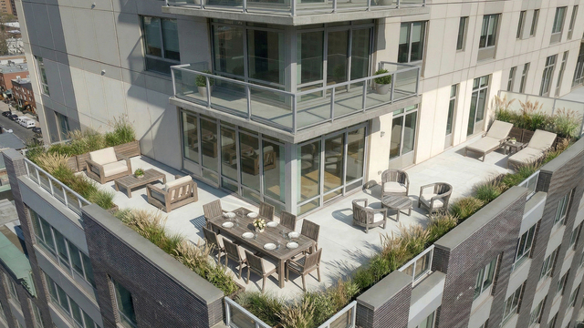 321 W 110th St - Photo 1