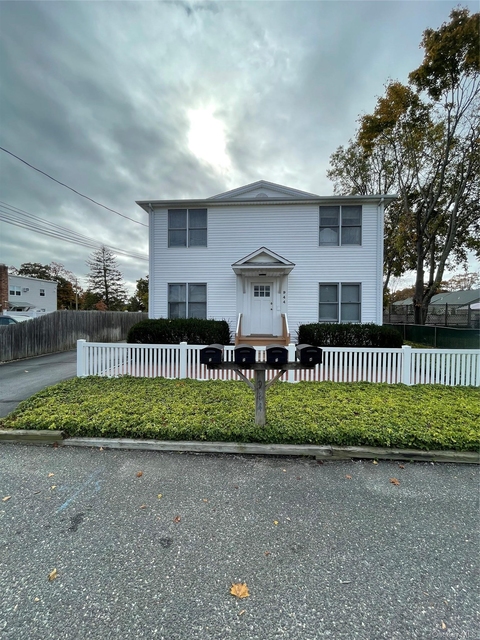 944 Union Street - Photo 1