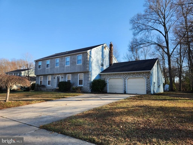 4 Oriole Drive - Photo 1
