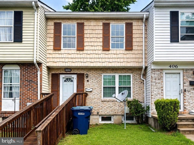 404 Liberty Court - Photo 1