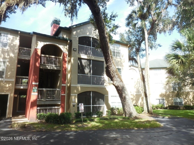 160 Veracruz Drive - Photo 1