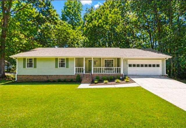 3406 Salem East Drive - Photo 1