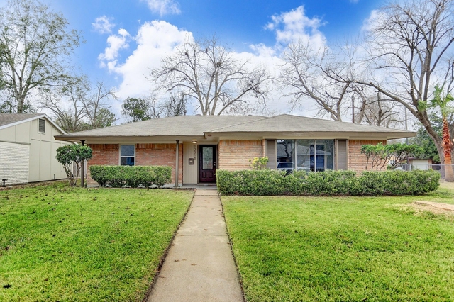 12318 Atwell Drive - Photo 1