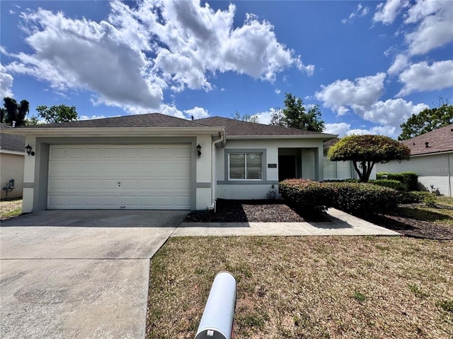 205 Paradise Woods Place - Photo 1