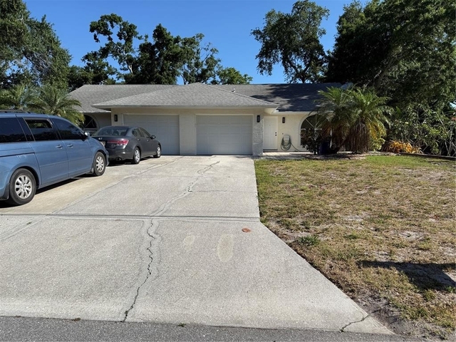 4503 Hale Street - Photo 1
